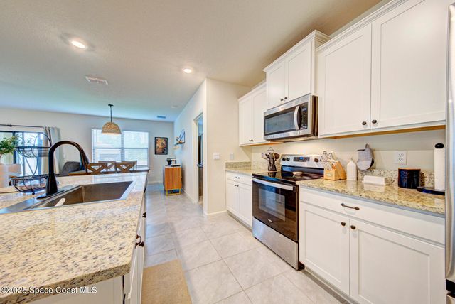 1342 Mineral Loop Drive NW, Palm Bay, FL 32907