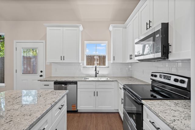 901 SW 10th Street, Mineral Wells, TX 76067