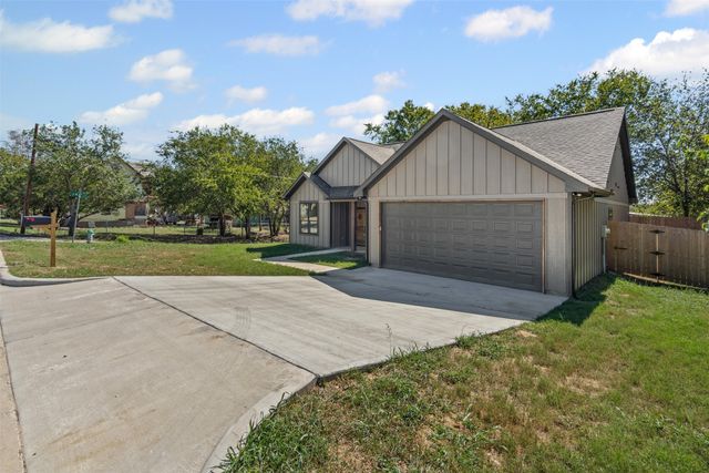 901 SW 10th Street, Mineral Wells, TX 76067