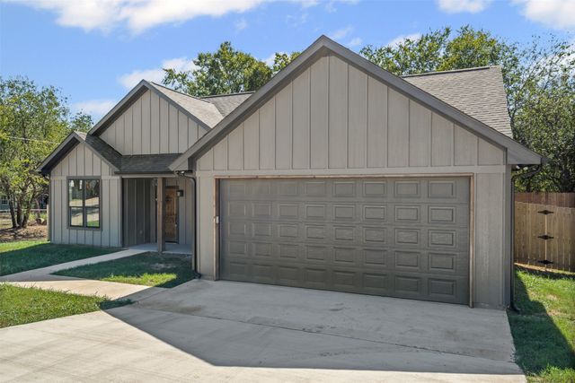901 SW 10th Street, Mineral Wells, TX 76067