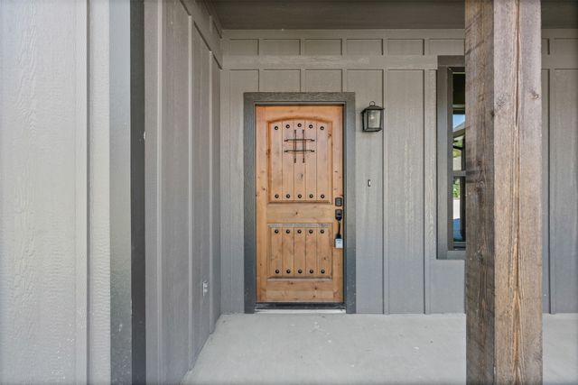 901 SW 10th Street, Mineral Wells, TX 76067