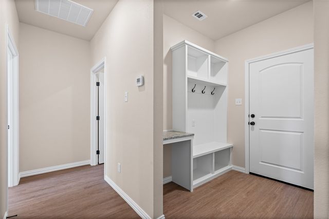 901 SW 10th Street, Mineral Wells, TX 76067