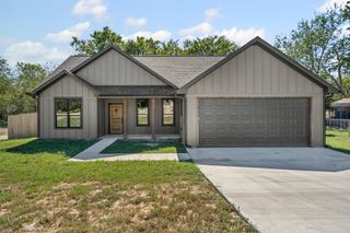 901 SW 10th Street, Mineral Wells, TX 76067