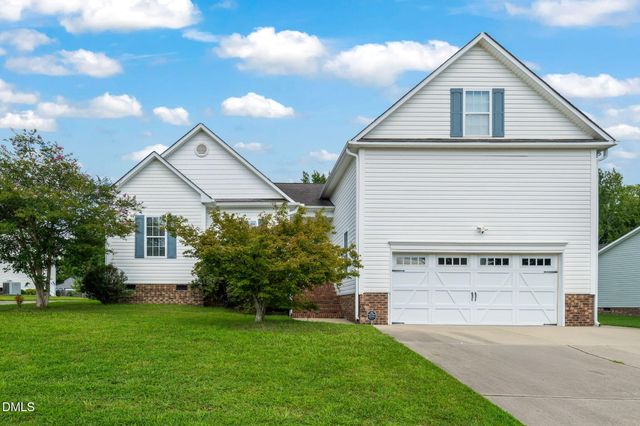 105 Willmont Court, Benson, NC 27504