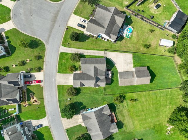 105 Willmont Court, Benson, NC 27504