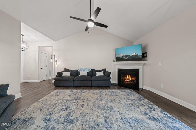 105 Willmont Court, Benson, NC 27504