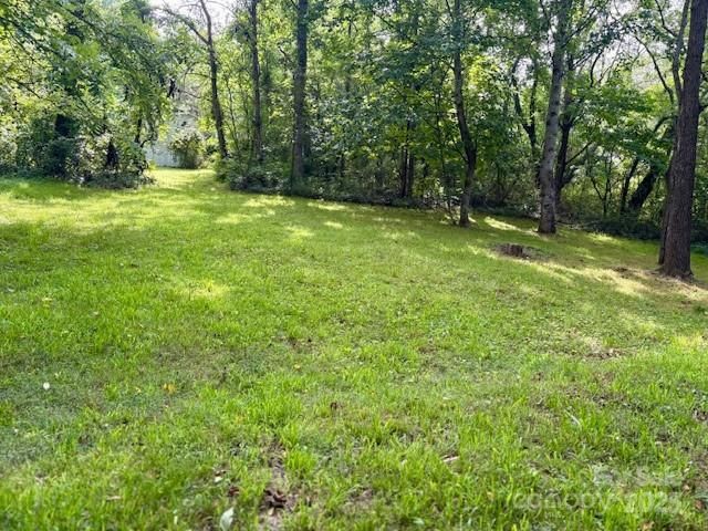 99999 Waters Road 61, Asheville, NC 28805