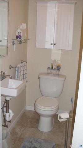 30 Lucy Street, Hamden, CT 06514