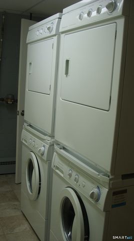 30 Lucy Street, Hamden, CT 06514