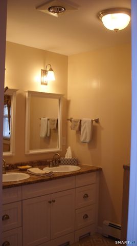 30 Lucy Street, Hamden, CT 06514