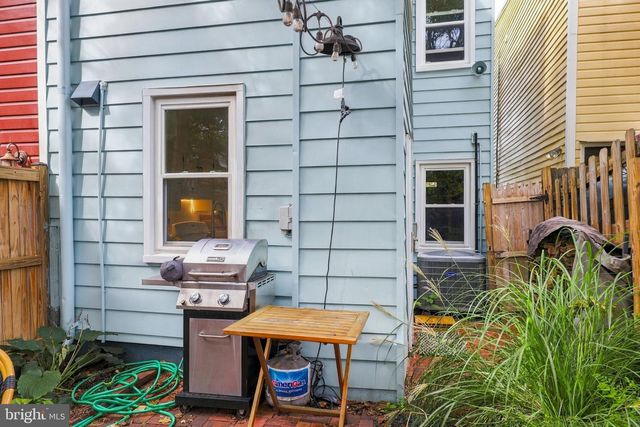 209 N PAYNE ST N, Alexandria, VA 22314