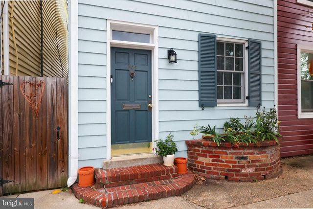 209 N PAYNE ST N, Alexandria, VA 22314