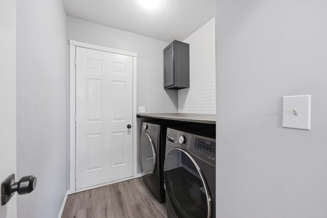 1452 E Sunset Ct, Goddard, KS 67052