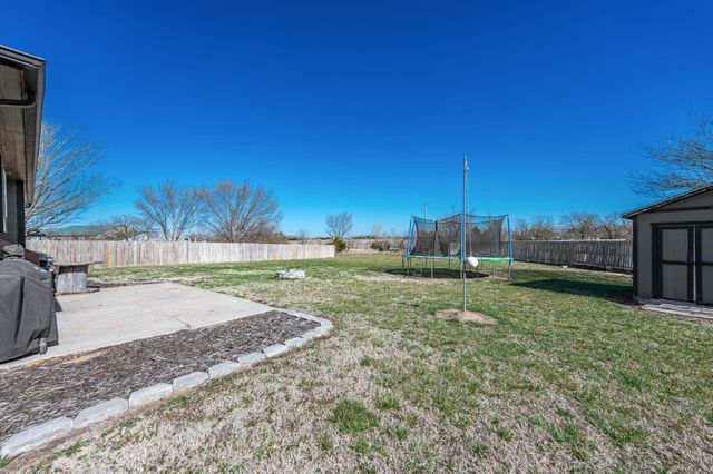 1452 E Sunset Ct, Goddard, KS 67052