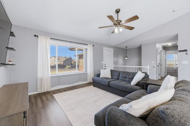 1452 E Sunset Ct, Goddard, KS 67052