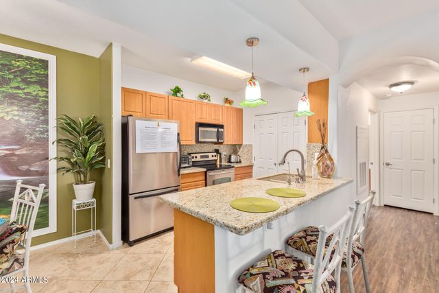 10136 E SOUTHERN Avenue 1043, Mesa, AZ 85209