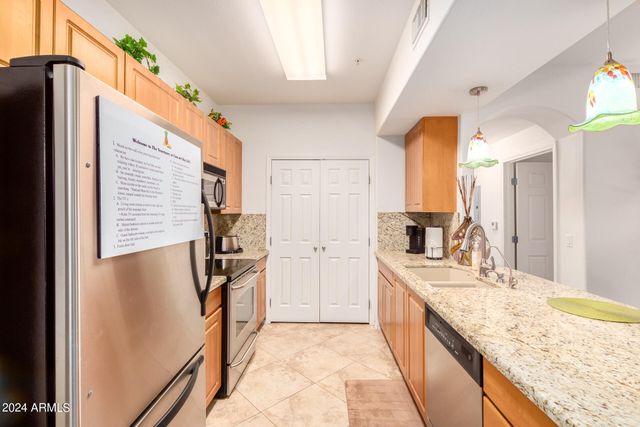 10136 E SOUTHERN Avenue 1043, Mesa, AZ 85209