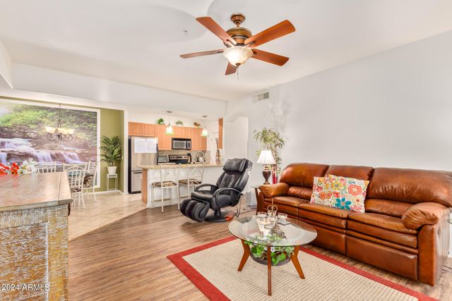 10136 E SOUTHERN Avenue 1043, Mesa, AZ 85209