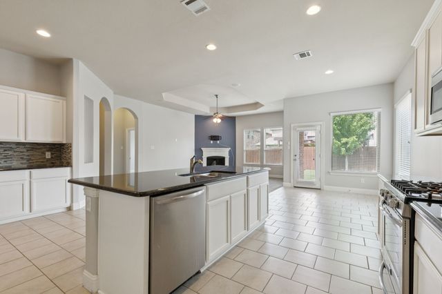 4112 Wavertree Road, Frisco, TX 75036