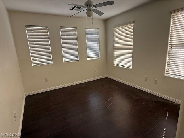 4986 LIME KILN Avenue, Las Vegas, NV 89139