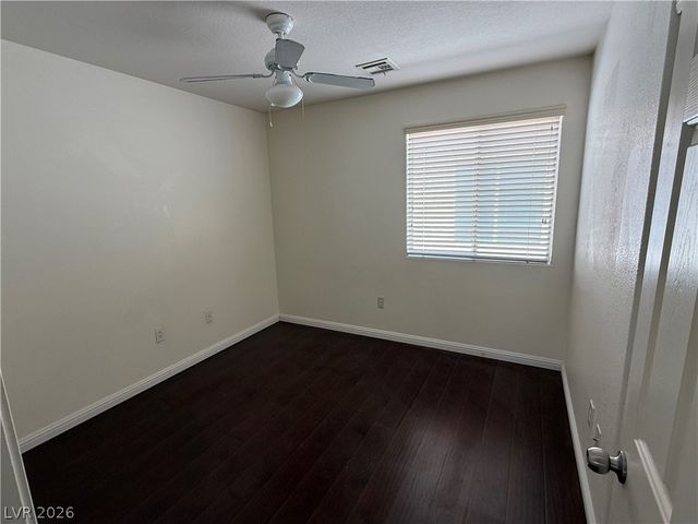 4986 LIME KILN Avenue, Las Vegas, NV 89139