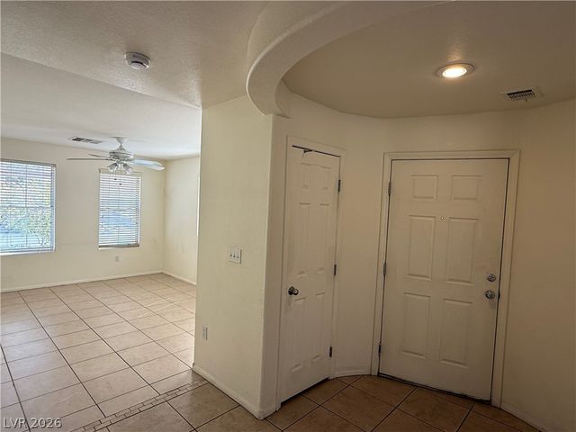 4986 LIME KILN Avenue, Las Vegas, NV 89139