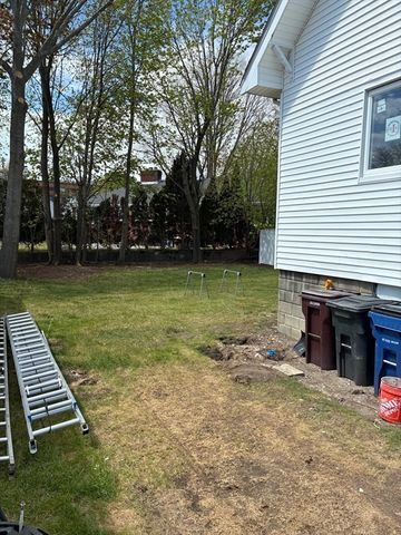 21 Harrington Ave, Revere, MA 02151