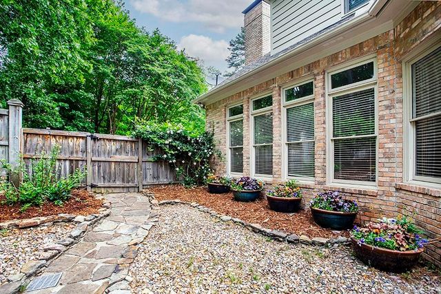 10 Piney Lane, Little Rock, AR 72223