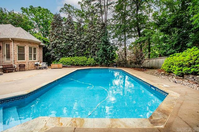 10 Piney Lane, Little Rock, AR 72223