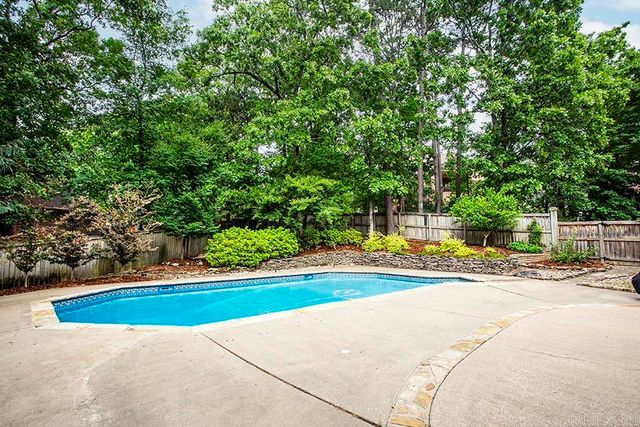 10 Piney Lane, Little Rock, AR 72223