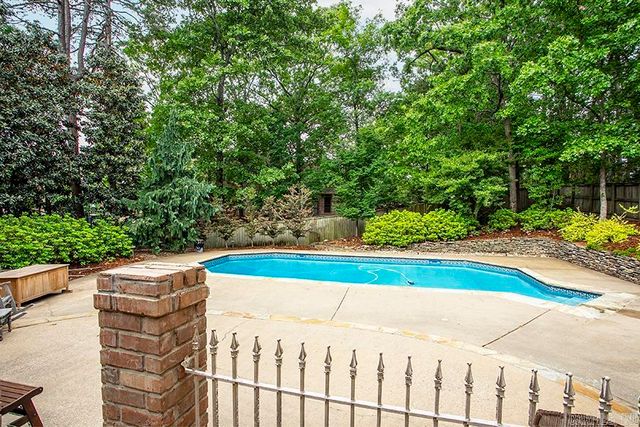 10 Piney Lane, Little Rock, AR 72223