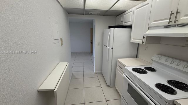 17530 NW 68th Ave C3010, Hialeah, FL 33015