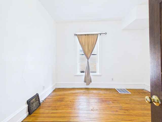3205 Elliot Avenue, Minneapolis, MN 55407