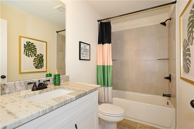 108 Open Waters Way, Braselton, GA 30517
