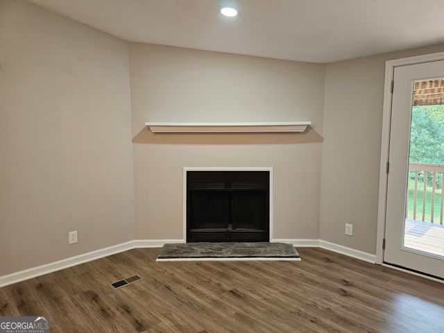 400 Old Stagecoach Road, Carrollton, GA 30116