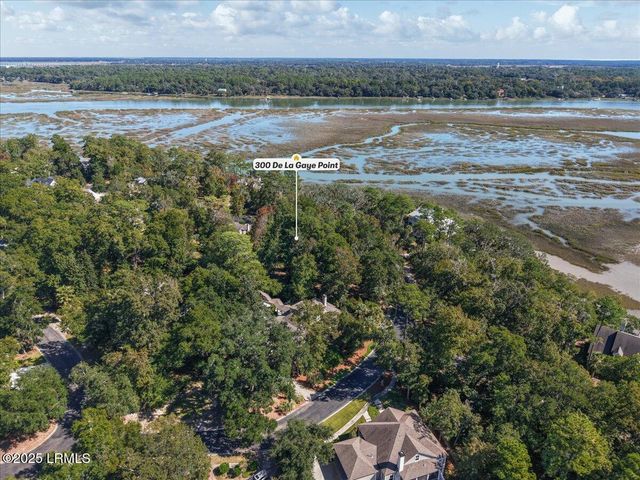 300 De La Gaye Point, Beaufort, SC 29902