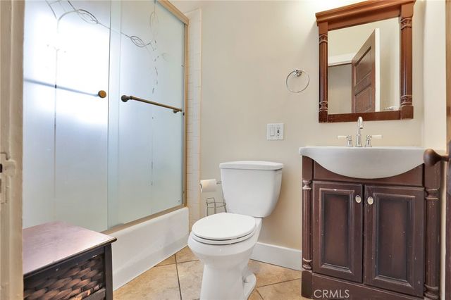 4020 Brighton, Los Angeles, CA 90062
