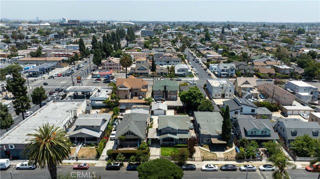 4020 Brighton, Los Angeles, CA 90062