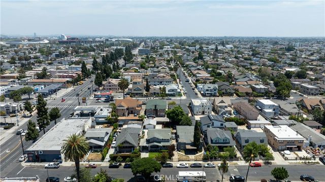 4020 Brighton, Los Angeles, CA 90062