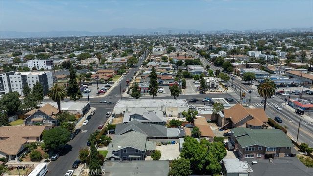 4020 Brighton, Los Angeles, CA 90062
