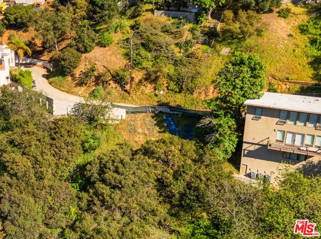 2123 Groveland Drive, Los Angeles, CA 90046
