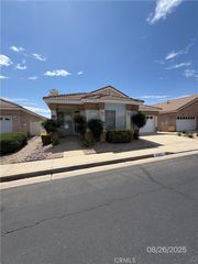 27817 Blaze, Menifee, CA 92585
