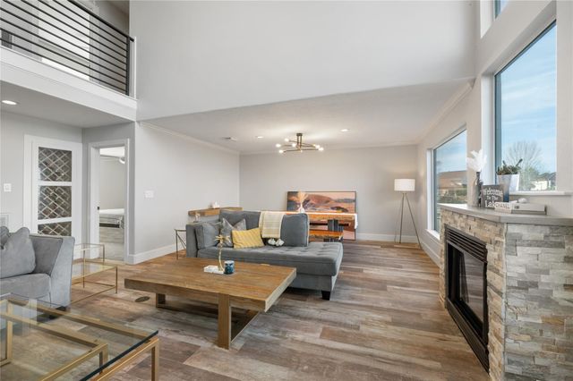 11706 Edgewater Court, Montgomery, TX 77356