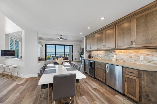 11706 Edgewater Court, Montgomery, TX 77356