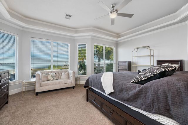 11706 Edgewater Court, Montgomery, TX 77356