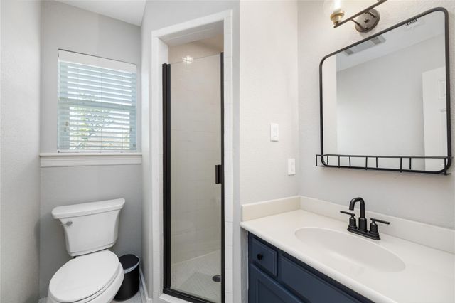 11706 Edgewater Court, Montgomery, TX 77356