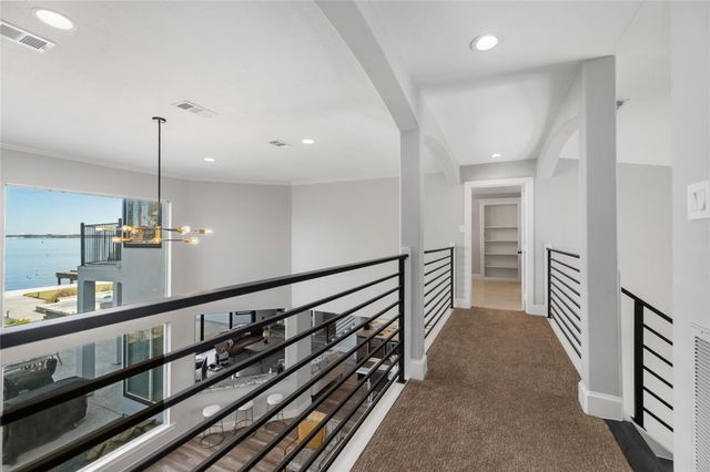 11706 Edgewater Court, Montgomery, TX 77356