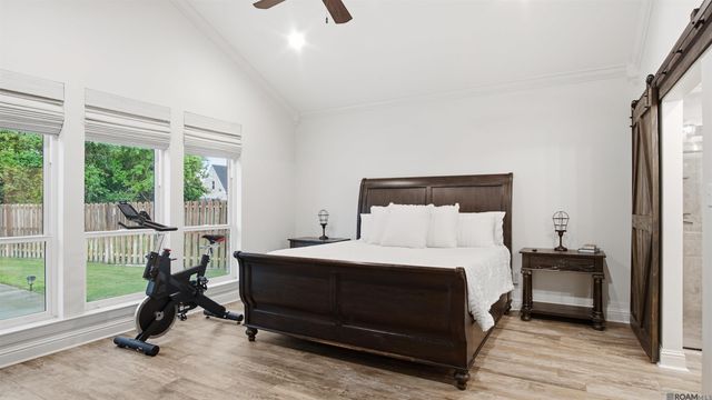 17628 Lake Vista Dr, Greenwell Springs, LA 70739