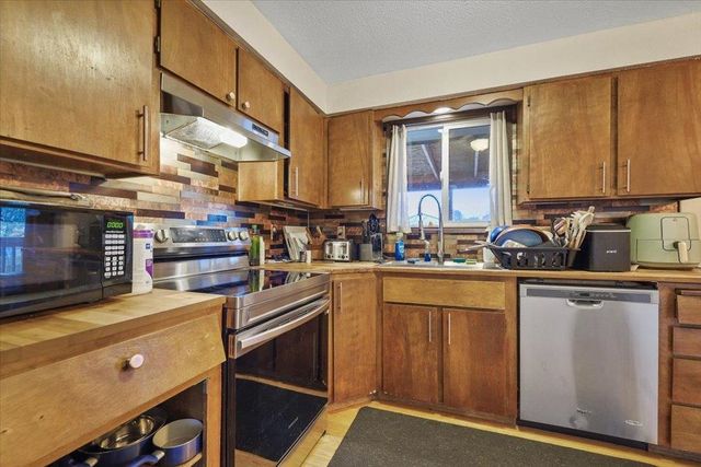 4111 E Montgomery Ave, Spokane, WA 99217