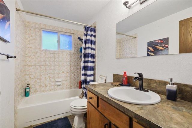 4111 E Montgomery Ave, Spokane, WA 99217